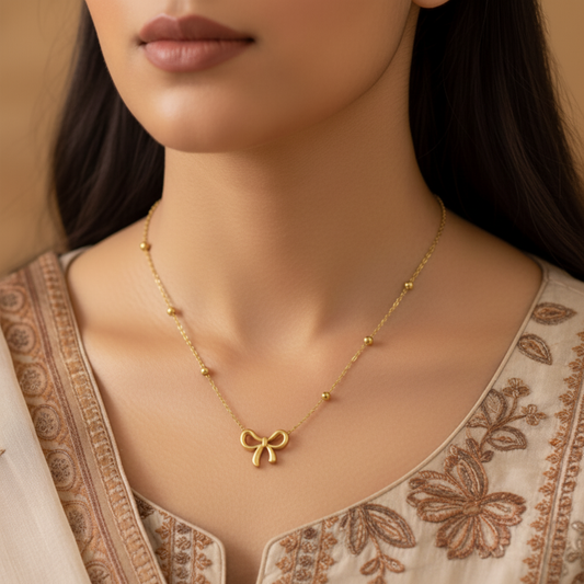 BOW NECKLACE