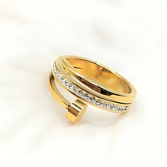 DIAMOND NAIL RING