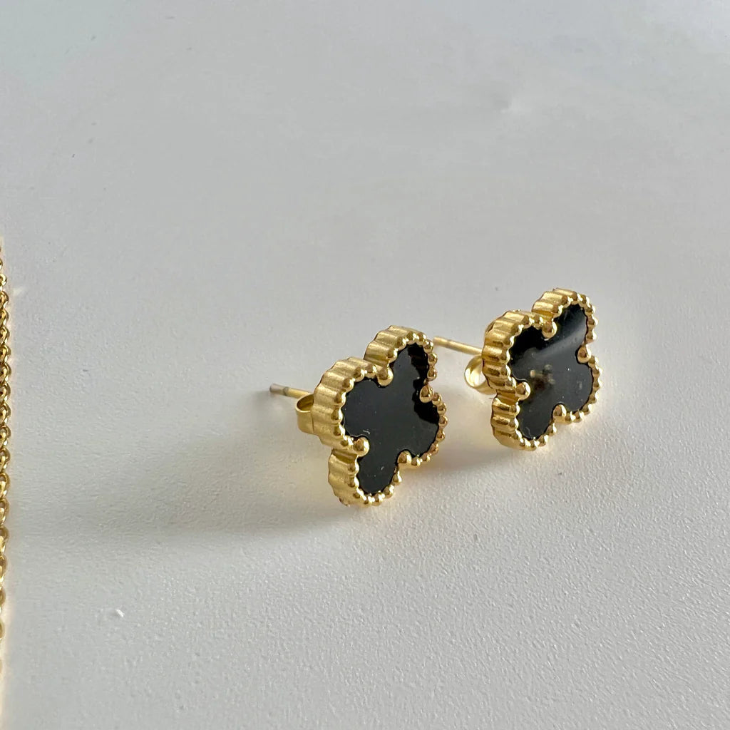 BLACK CLOVER JEWELLERY SET